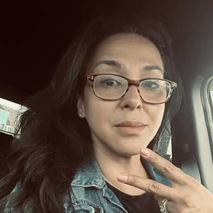 Meet your Posher, Karina